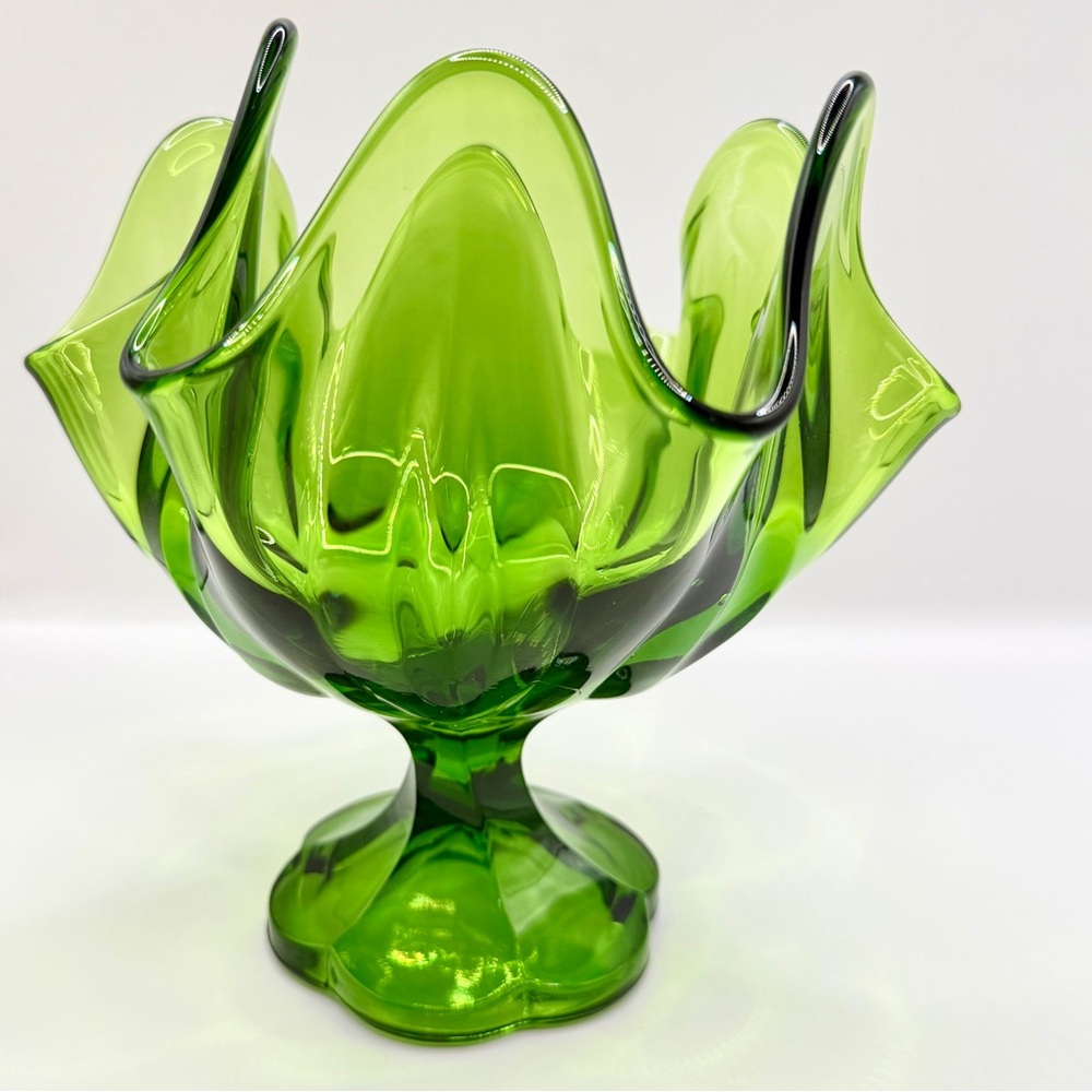 Vtg L.E. Smith Emerald Green 6-Petal Swung Glass Compote Pedestal‎ Bowl MCM